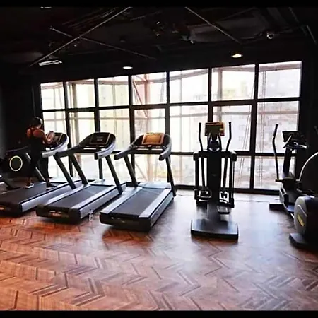 מלון Lavish With 180 Ist View At 40f Gym Pool 89