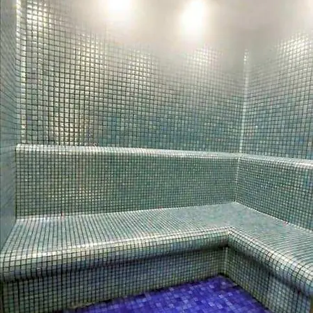 מלון Lavish With 180 Ist View At 40f Gym Pool 89