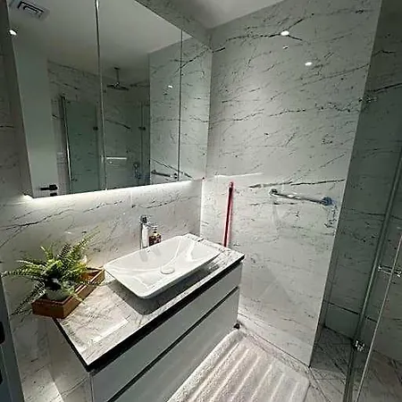 Ξενοδοχείο Lavish With 180 Ist View At 40f Gym Pool 89 Κωνσταντινούπολη